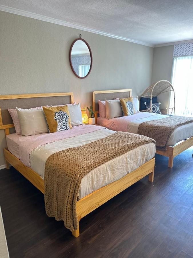 Apartmán Gucci Mickey And Maxico Lofts Free Parking And Wifi Los Angeles Exteriér fotografie